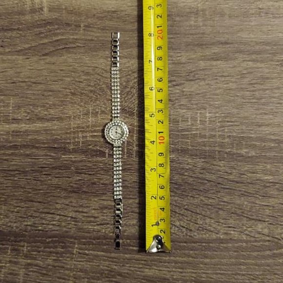 Crystal Watch - Picture 5 of 6